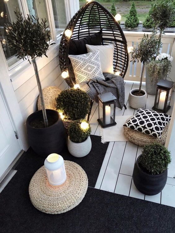 black and white small balcony decor