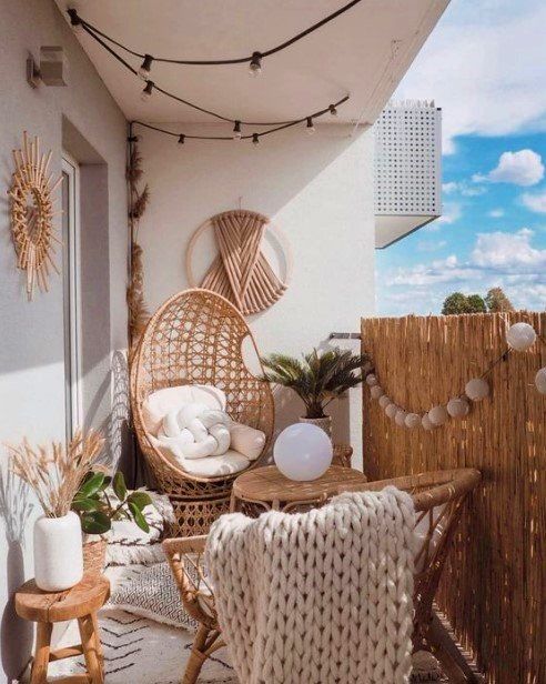 boho natural small balcony decor