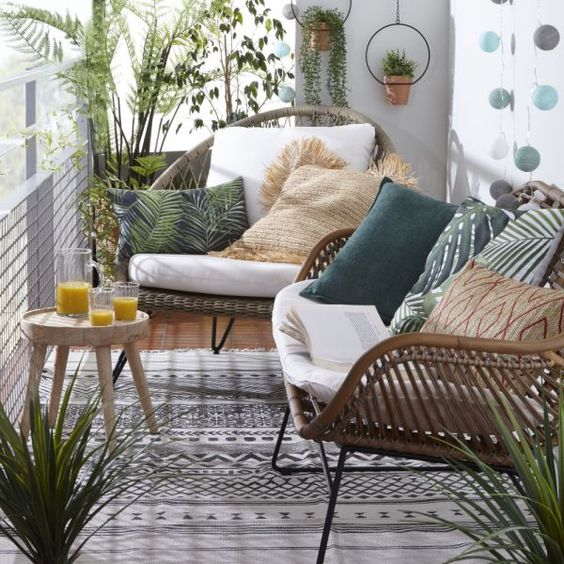 small balcony rattan chairs 