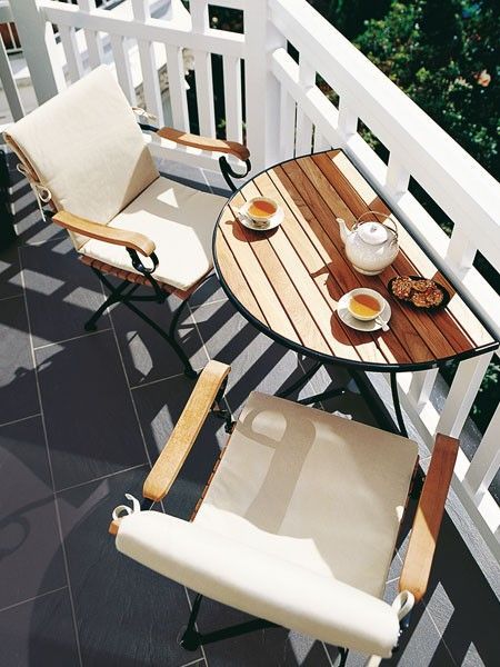 space-saving balcony dining set