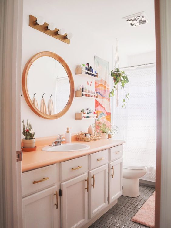 natural and feminine bathroom design