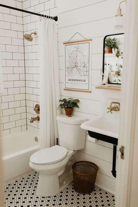 White and natural minimalist bathroom decor