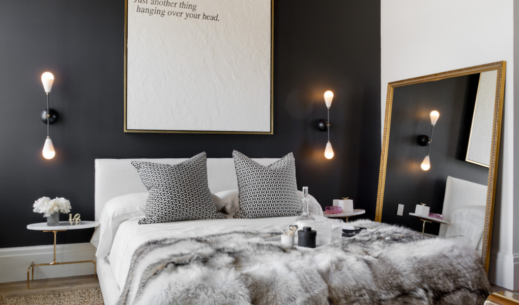 5 Tips For Using Dark Paint Colors In Small Rooms