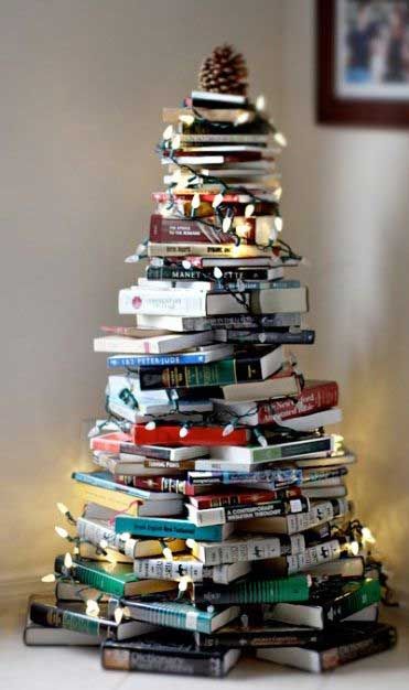 book christmas tree