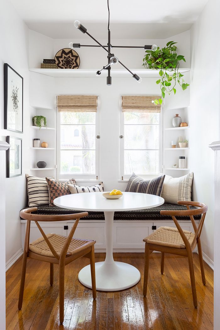 10 Bright & Airy Breakfast Nook Ideas For Small Spaces