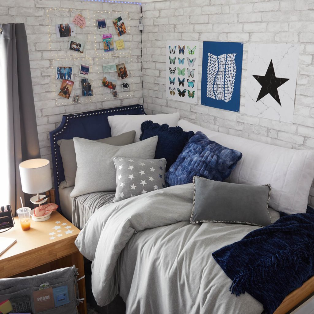 blue and white dorm room decor for girls