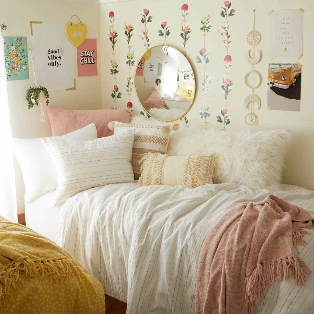 floral dorm room decor for girls