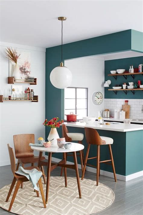 color blocking kitchen idea