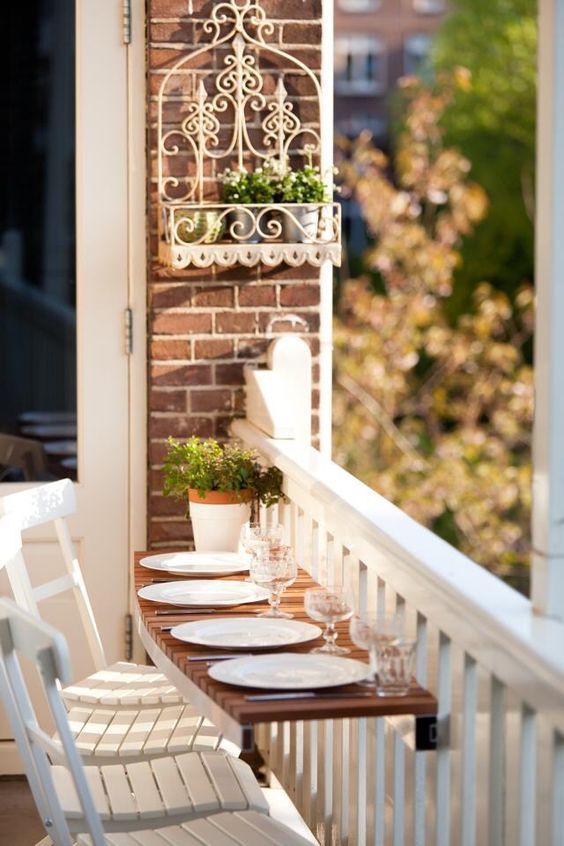 space-saving balcony railing bar table